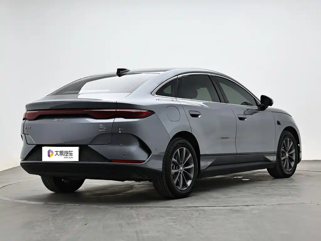 Qin L 2025 EV 545KM transcendent model купить на сайте DeffCars