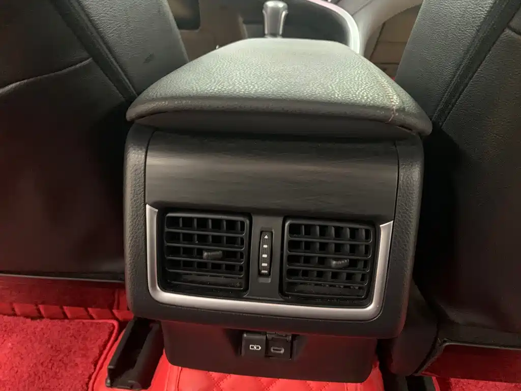 Camry 2023 2.0GVP Leading Edition купить на сайте DeffCars