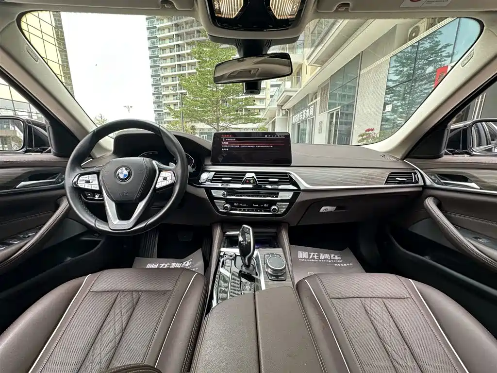 BMW 5 Series 2021 530Li Leading Luxury Package купить на сайте DeffCars