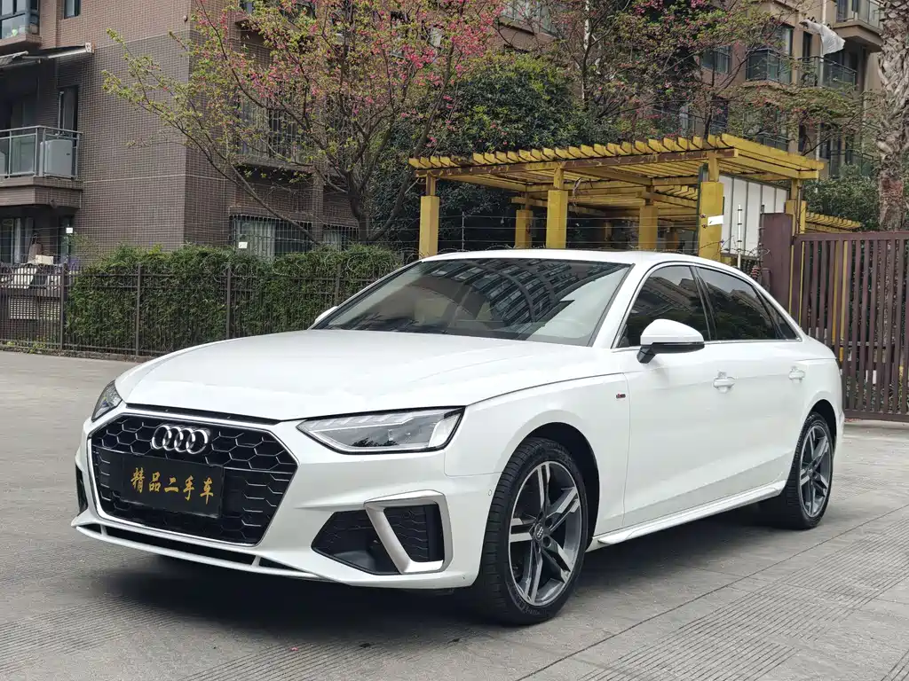 Audi A4L 2022 40 TFSI luxury and dynamic model купить на сайте DeffCars