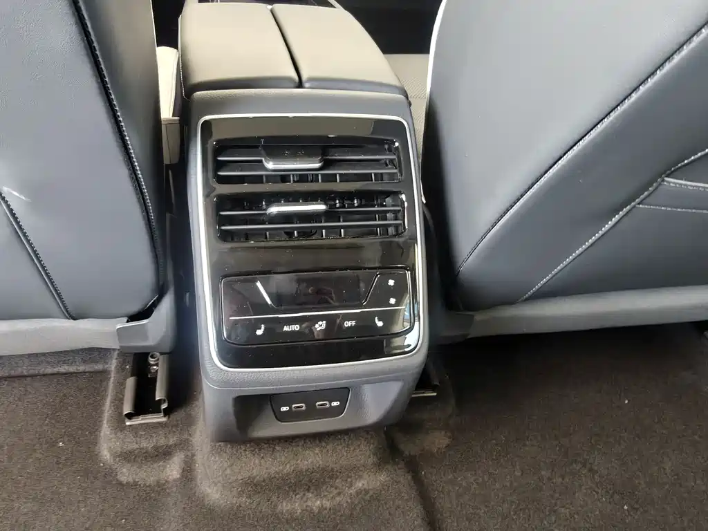 Volkswagen ID.7 VIZZION 2024 PRO купить на сайте DeffCars