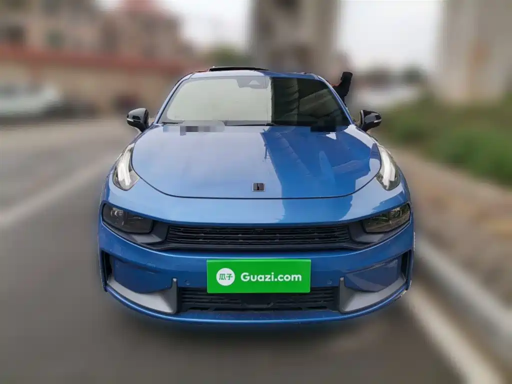 Lynk & Co 03 2019 2.0TD Automatic Pro Edition купить на сайте DeffCars