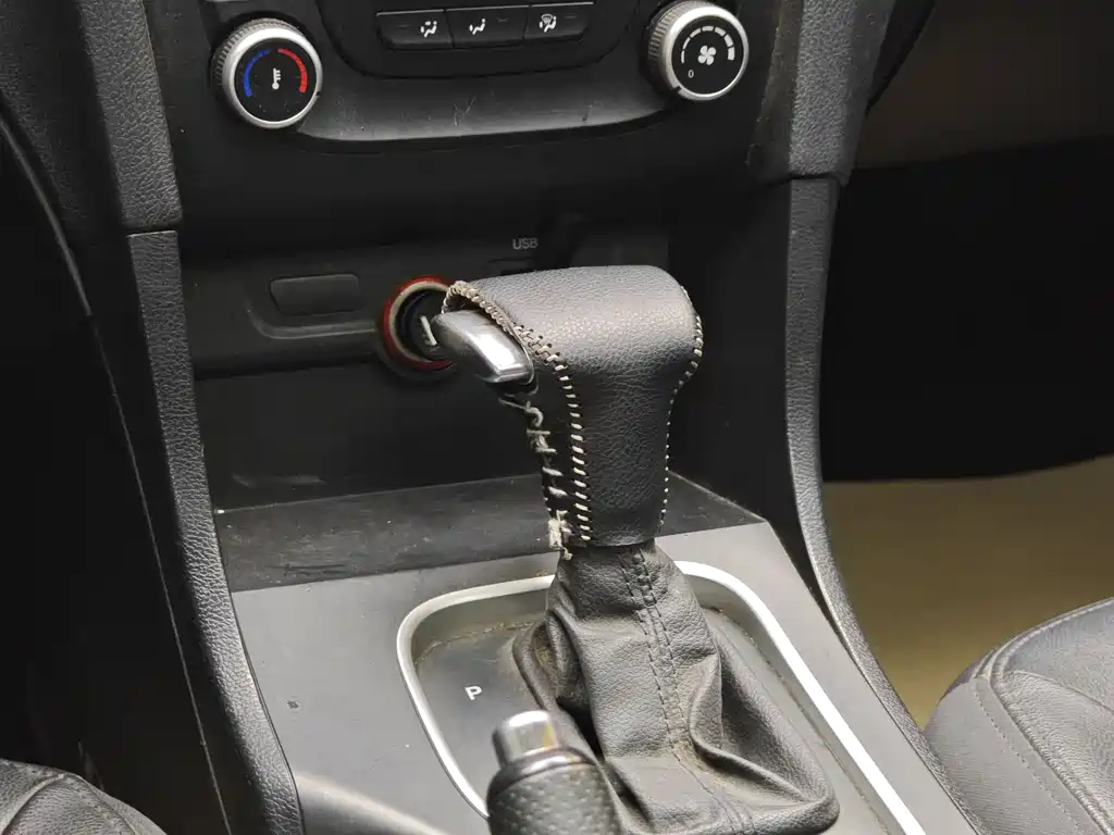 Pentium B50 2016 1.4T automatic luxury model купить на сайте DeffCars