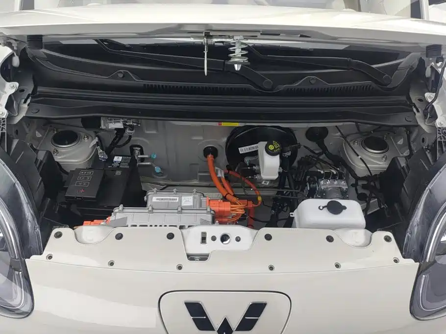 Hongguang MINIEV 2025 fourth-generation four-door advanced version купить на сайте DeffCars