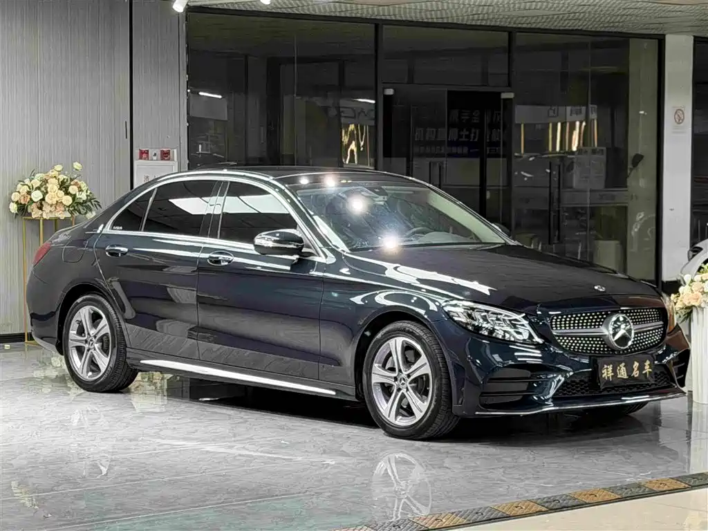 Mercedes-Benz C-Class 2020 C 260 L Sports Edition купить на сайте DeffCars