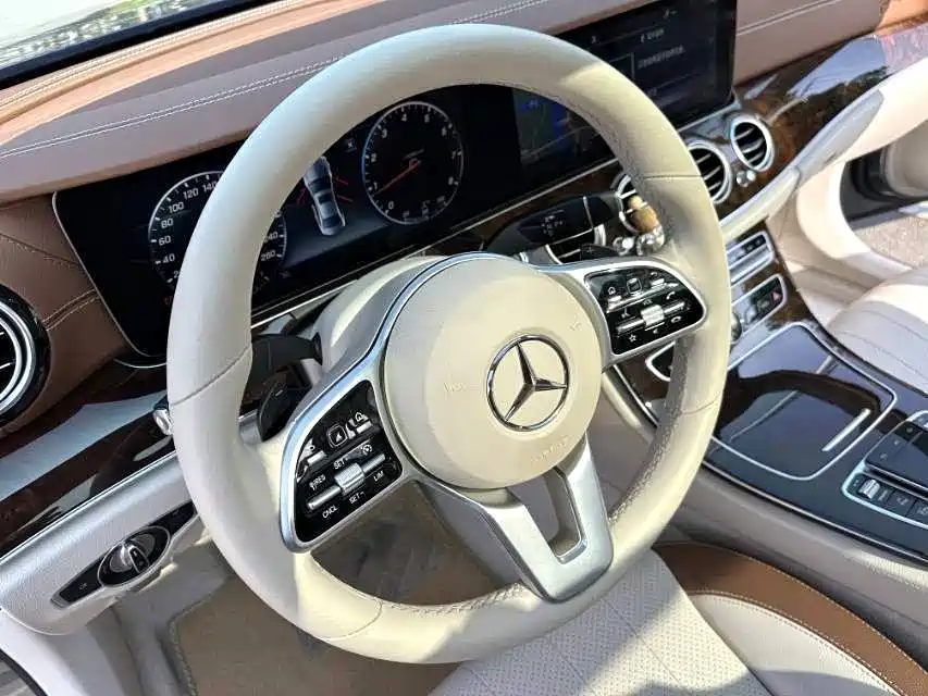 Mercedes-Benz E-Class 2020 E 300 L Luxury Model купить на сайте DeffCars