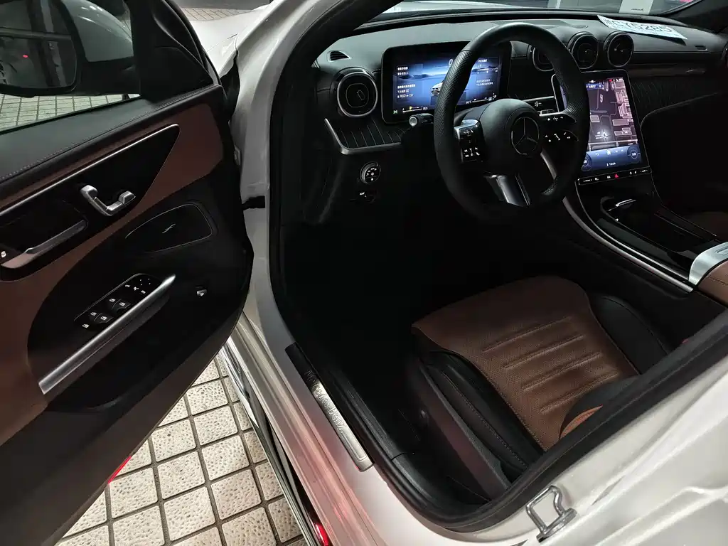 Mercedes-Benz C-Class 2023 C 200 L Sports Edition купить на сайте DeffCars