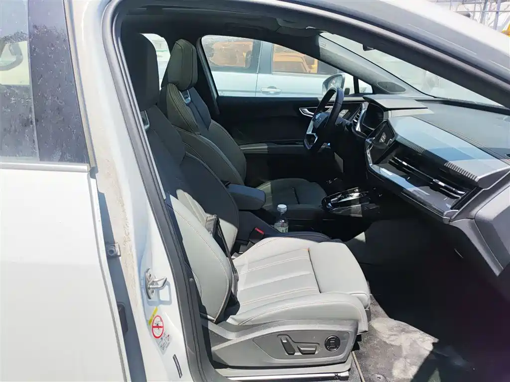 Audi Q4 e-tron 2024 40 e-tron Creative Edition купить на сайте DeffCars