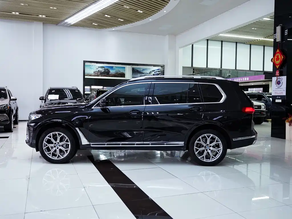 BMW X7 2021 xDrive40i Exclusive Luxury Package купить на сайте DeffCars