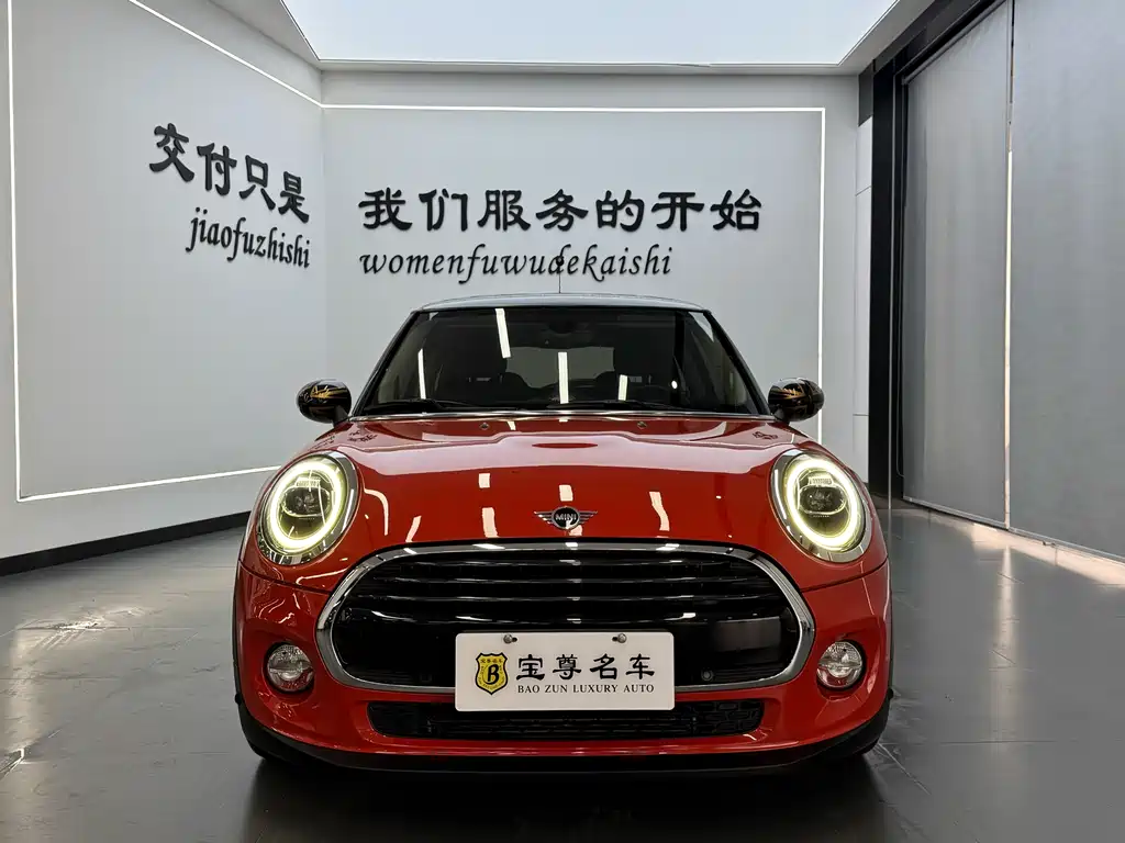 MINI 2018 1.5T COOPER Classic купить на сайте DeffCars