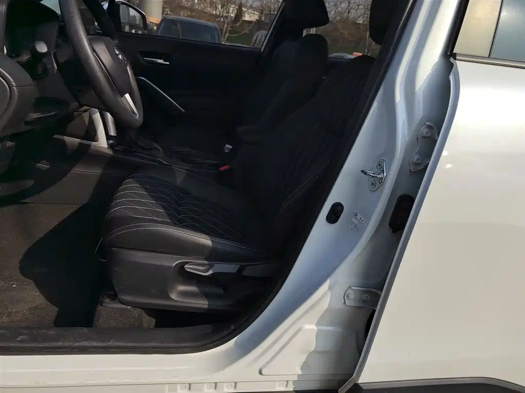 Corolla Sharp 2022 2.0L Deluxe Edition купить на сайте DeffCars