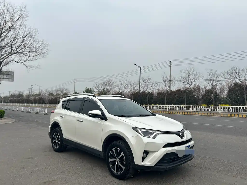 RAV4 Rongfang 2019 2.0L CVT two-wheel drive fashion version National VI купить на сайте DeffCars