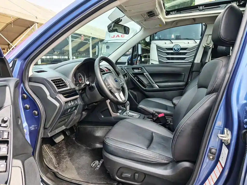 Forester 2016 2.0i Deluxe Navigation Edition купить на сайте DeffCars