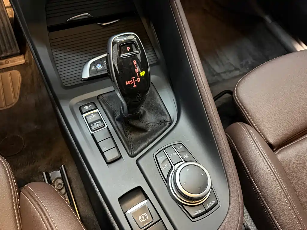 BMW X1 2022 sDrive20Li Fashion Model купить на сайте DeffCars