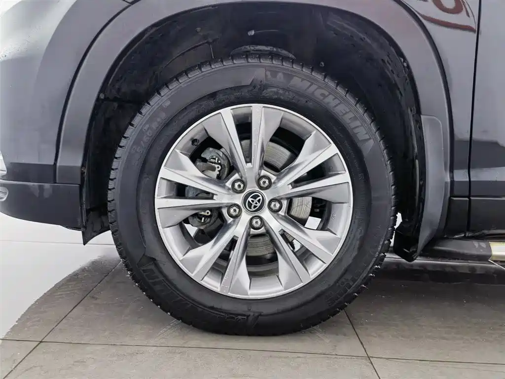 Highlander 2017 2.0T two-wheel drive elite version 5 seats купить на сайте DeffCars