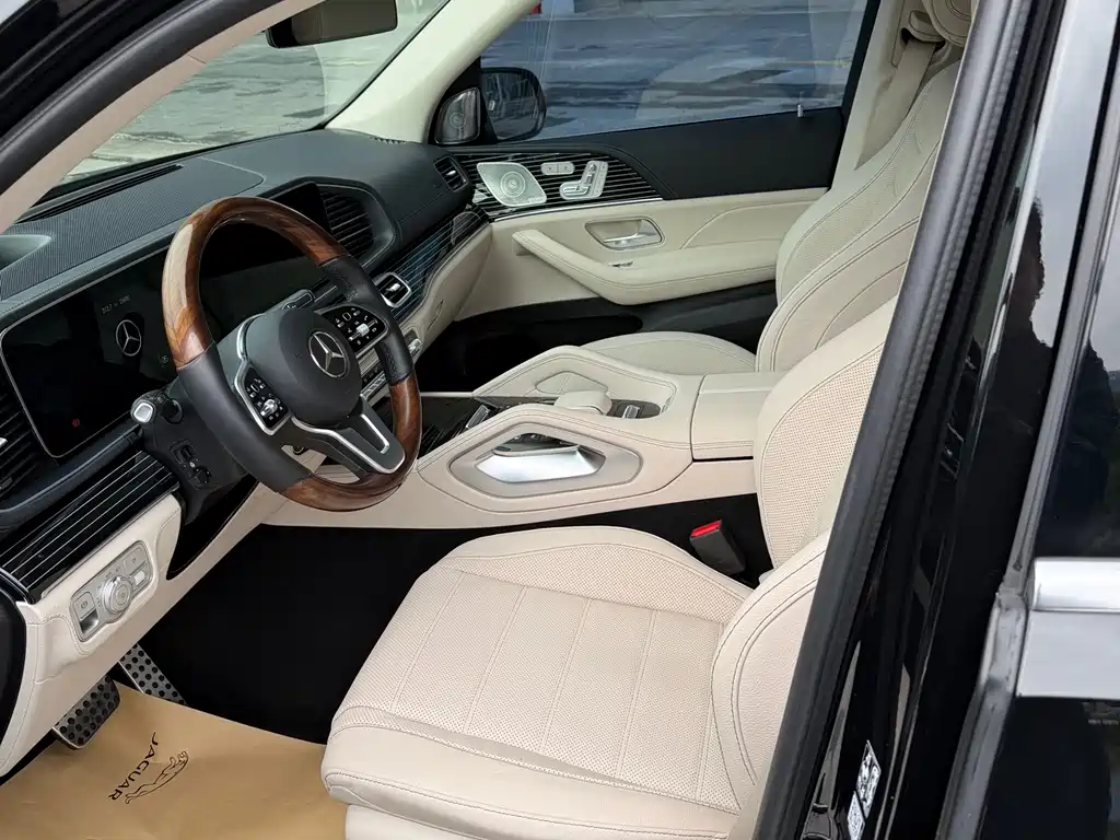 Mercedes-Benz GLS 2022 facelift version 2 GLS 450 4MATIC luxury model купить на сайте DeffCars