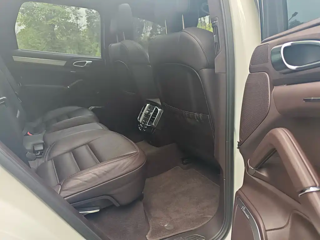 Cayenne 2011 Cayenne Turbo 4.8T купить на сайте DeffCars