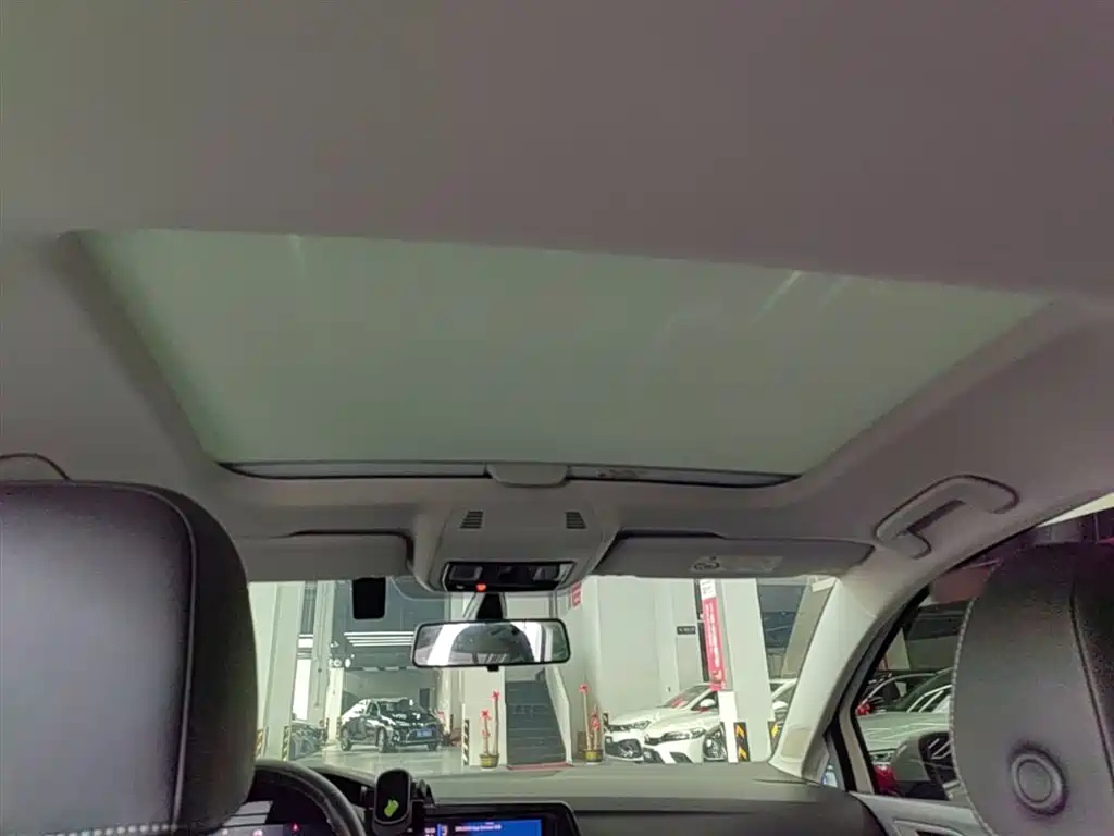 Golf 2023 facelift 280TSI DSG Pro купить на сайте DeffCars