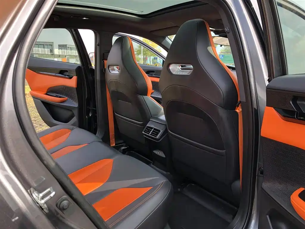 Changan UNI-V 2023 1.5T sports version купить на сайте DeffCars