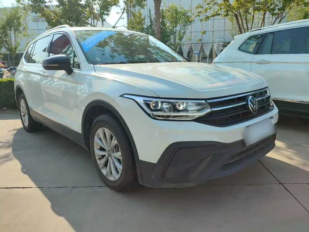Tiguan L 2024 Outstanding Model 300TSI Automatic Two-wheel Drive Dragon Edition купить на сайте DeffCars