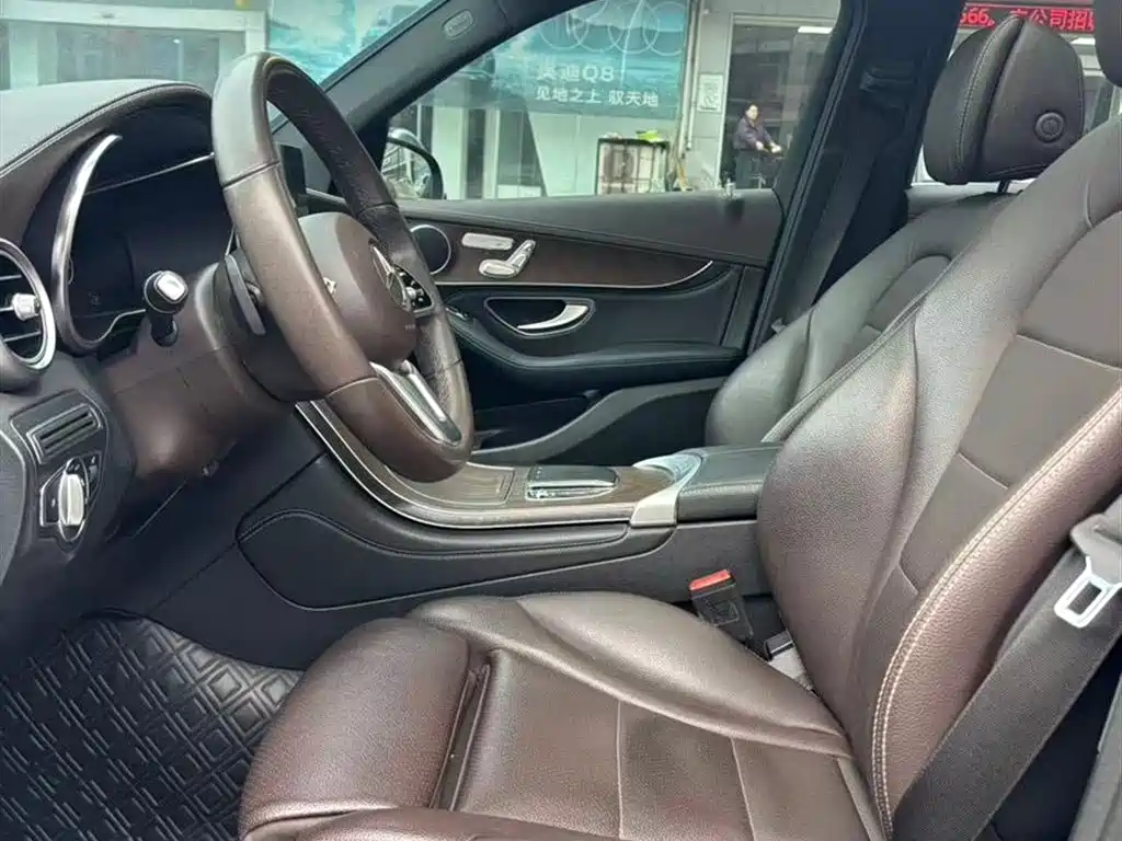 Mercedes-Benz GLC 2020 GLC 260 L 4MATIC luxury model купить на сайте DeffCars