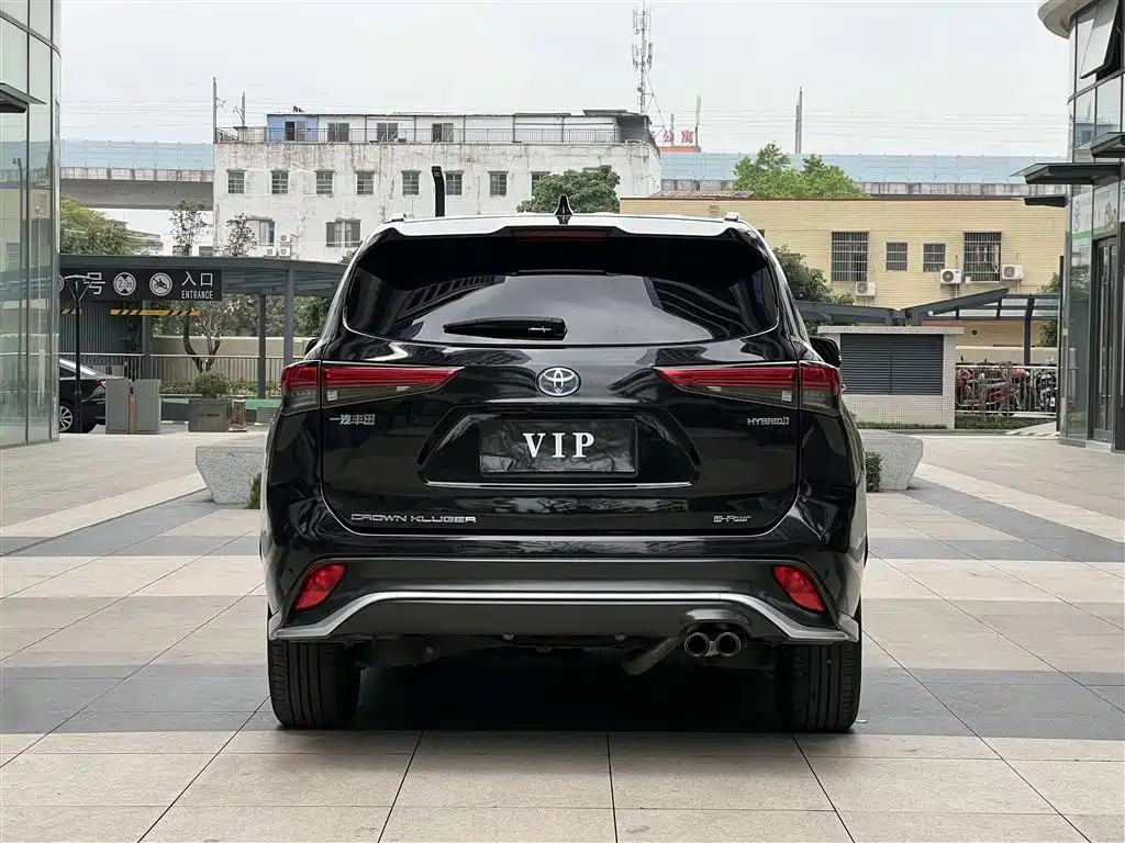 Crown Lufang 2021 2.5L HEV four-wheel drive premium version купить на сайте DeffCars