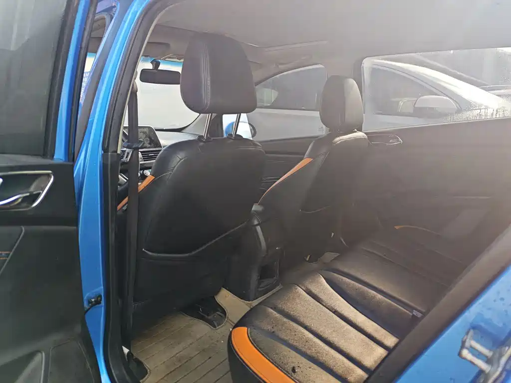 Baojun 310 2016 1.2L manual luxury model купить на сайте DeffCars