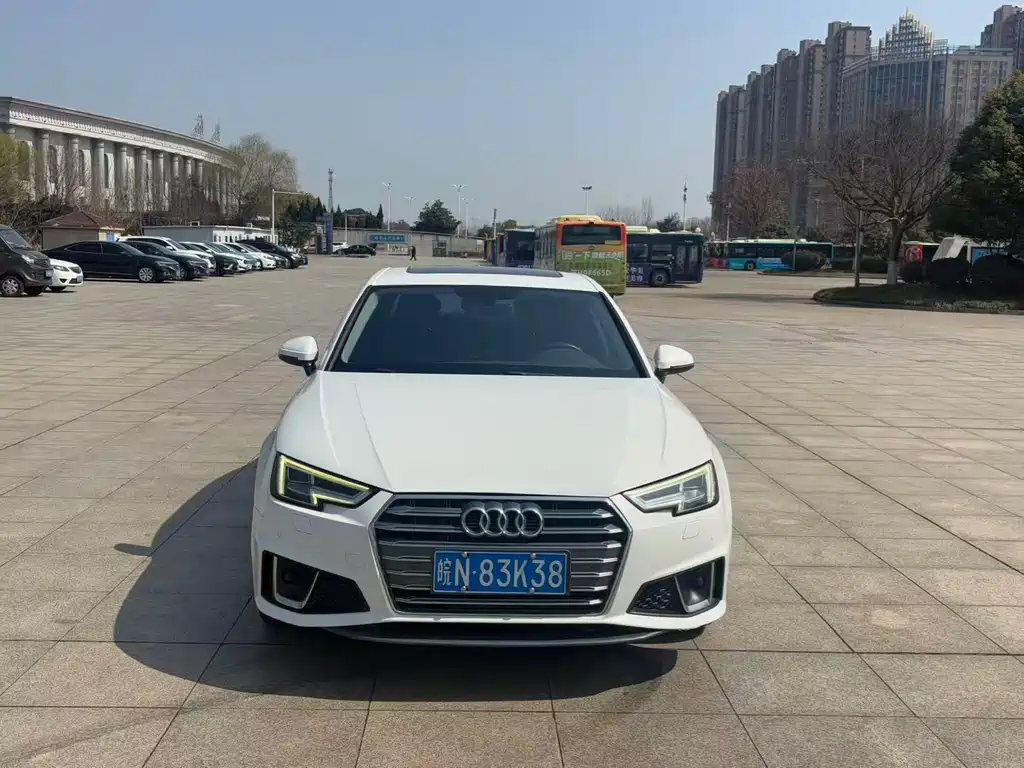 Audi A4L 2019 40 TFSI Fashion Type National V купить на сайте DeffCars