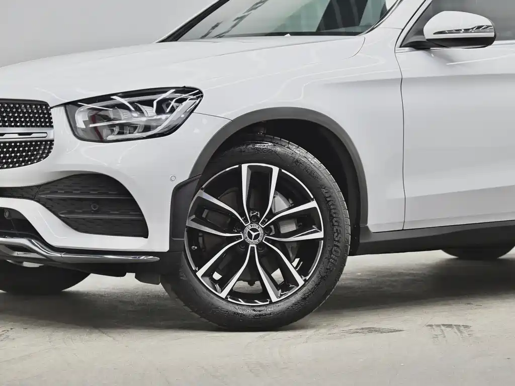 Mercedes-Benz GLC 2022 facelift 2 GLC 260 L 4MATIC luxury model купить на сайте DeffCars