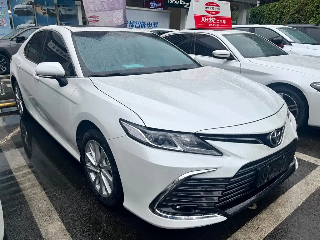 Camry 2022 2.0GVP Leading Edition купить на сайте DeffCars