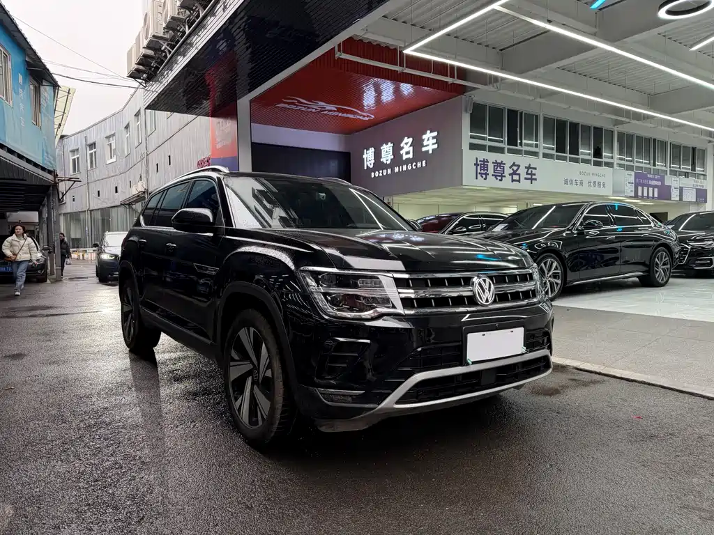 Touron 2024 380TSI four-wheel drive luxury version купить на сайте DeffCars