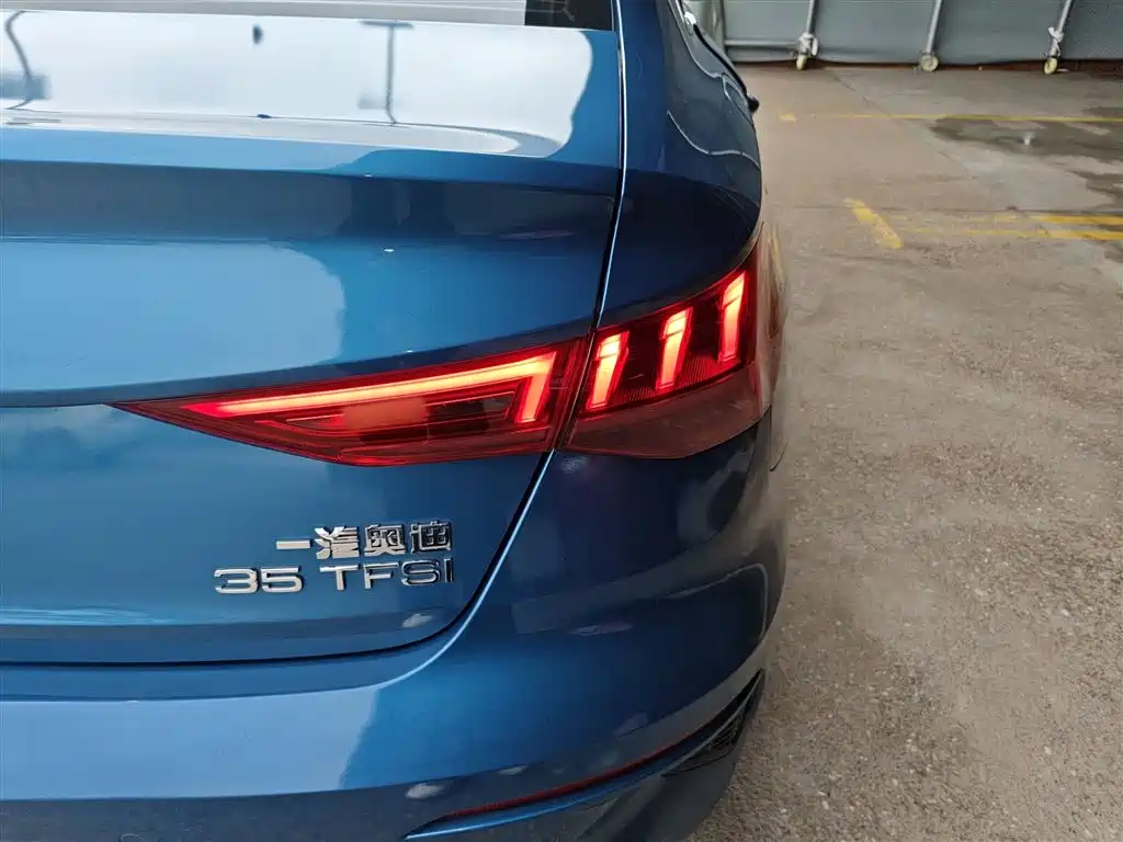 Audi A3 2021 A3L Limousine 35 TFSI Fashionable and Elegant купить на сайте DeffCars