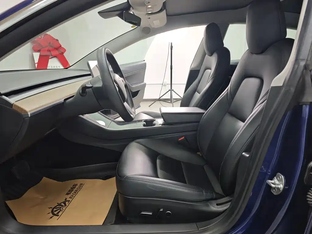 Model 3 2020 long-range rear-wheel drive version купить на сайте DeffCars