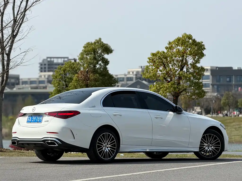 Mercedes-Benz C-Class 2025 facelift C 260 L sports version купить на сайте DeffCars