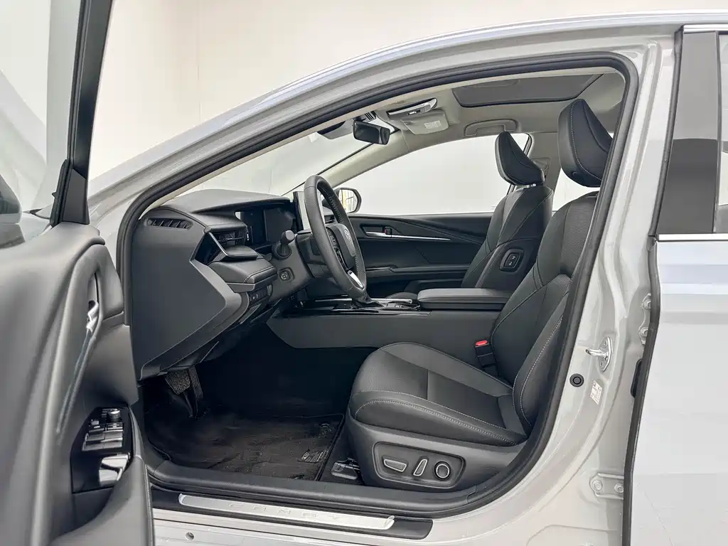 Camry 2024 Shuangqing 2.5HG Premium Edition купить на сайте DeffCars