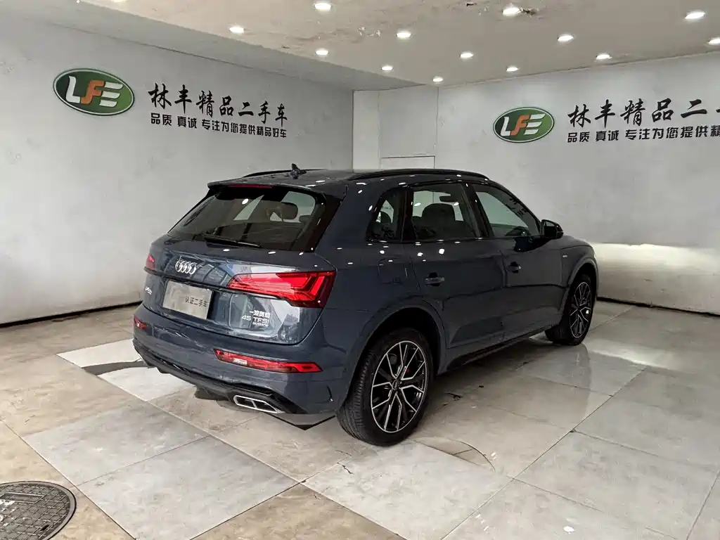 Audi Q5L 2025 45 TFSI luxury and dynamic model купить на сайте DeffCars