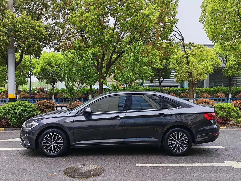 Sagitar 2020 280TSI DSG comfort model National VI купить на сайте DeffCars