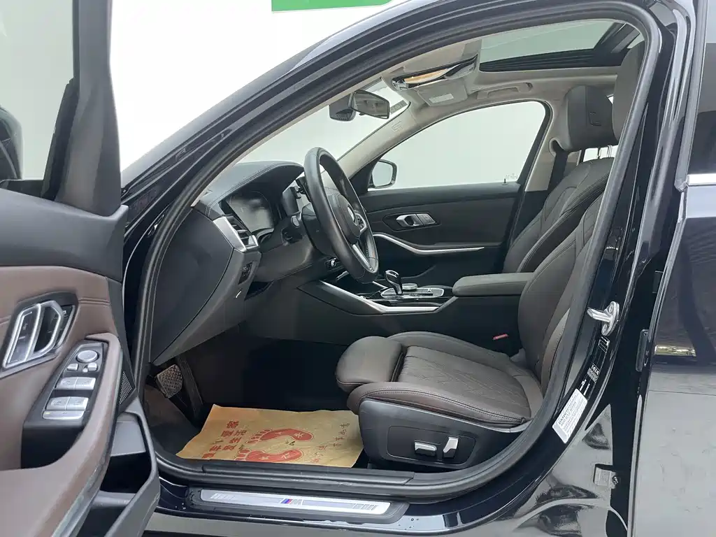 BMW 3 Series 2022 320Li M Sports Package купить на сайте DeffCars