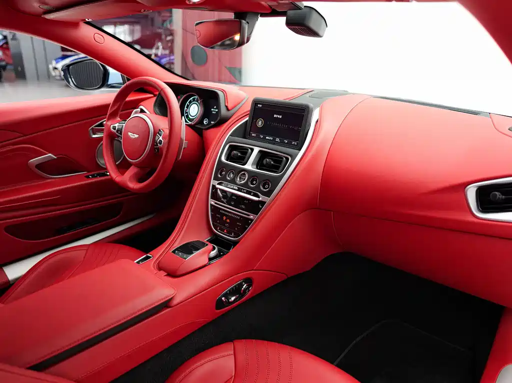 Astonmartin DB11 2020 4.0T V8 Coupe купить на сайте DeffCars