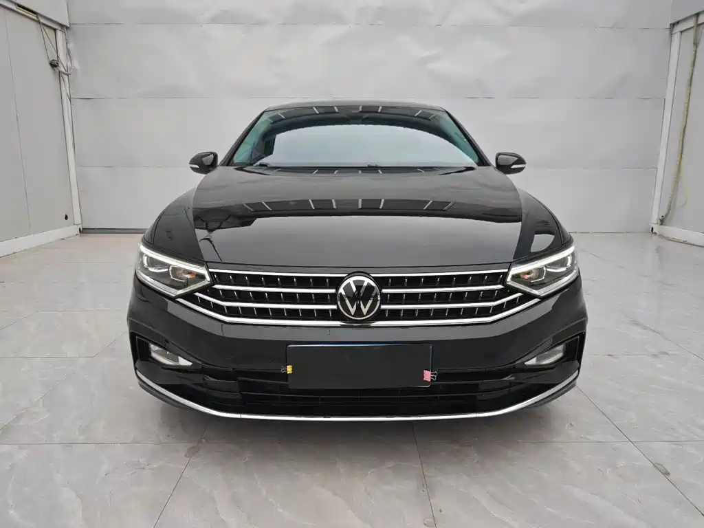 Magotan 2023 2 million commemorative edition 330TSI DSG luxury model купить на сайте DeffCars