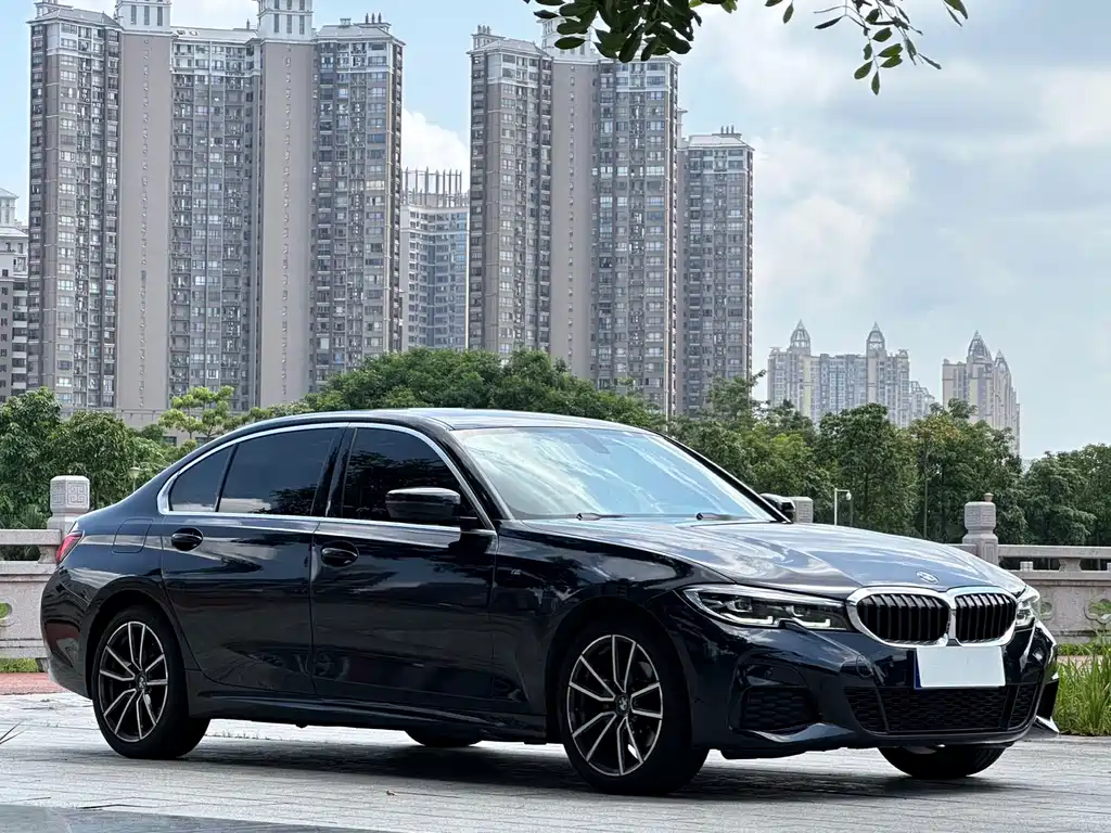 BMW 3 Series 2022 320Li M Sports Package купить на сайте DeffCars