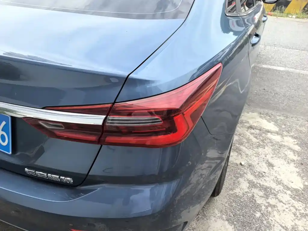 Escort 2021款 1.5L 自动钻石版 купить на сайте DeffCars