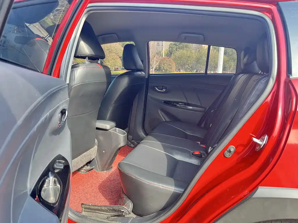 YARiS L Zhixuan 2021 Zhixuan X 1.5L CVT Deluxe Edition купить на сайте DeffCars
