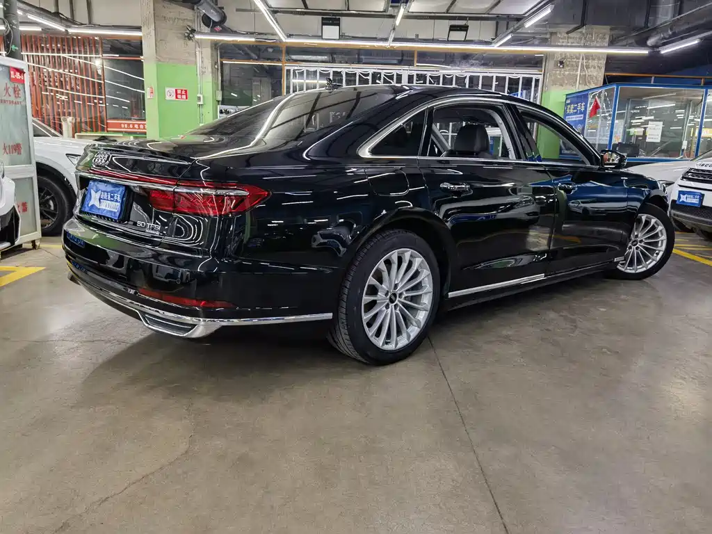 Audi A8 2021 A8L 50 TFSI quattro comfort type купить на сайте DeffCars