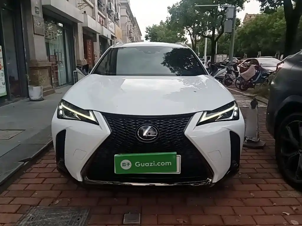 Lexus UX 2020 260h F SPORT Edition купить на сайте DeffCars