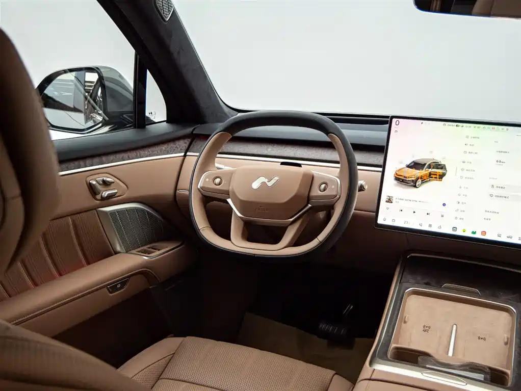 Ledo L90 2025 Pro six-seater version купить на сайте DeffCars