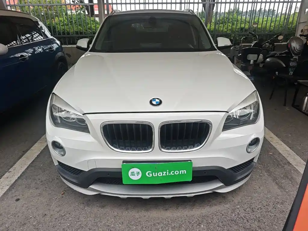 BMW X1 2015 sDrive18i stylish upgraded version купить на сайте DeffCars