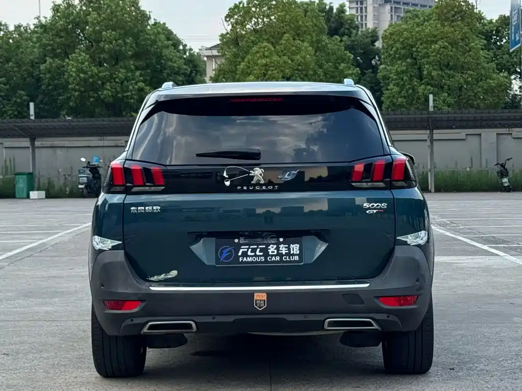 Peugeot 5008 2017 380THP 7-seater luxury GT version купить на сайте DeffCars