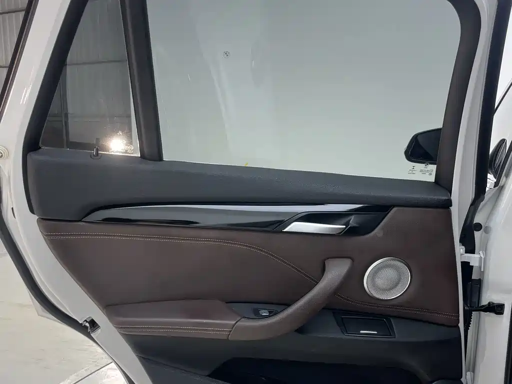 BMW X1 2022 sDrive20Li Fashion Model купить на сайте DeffCars