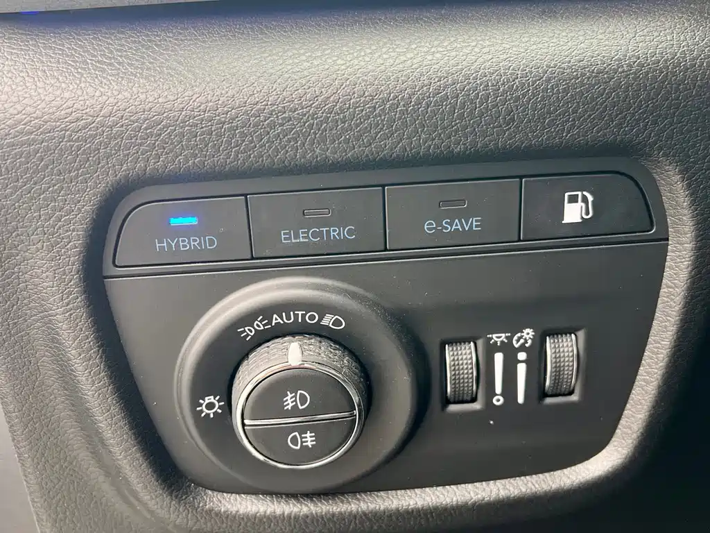 Grand Cherokee 4xe imported 2023 4xe Yuanfeng version купить на сайте DeffCars
